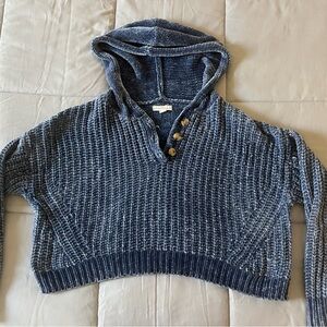 Aeropostal crochet sweater with tree buttons